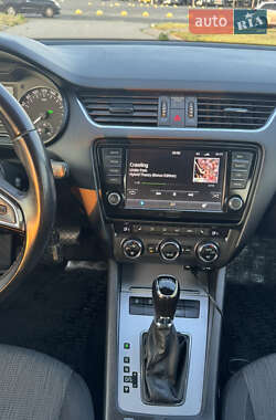 Универсал Skoda Octavia 2015 в 
