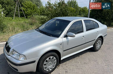 Лифтбек Skoda Octavia 2005 в Рудки