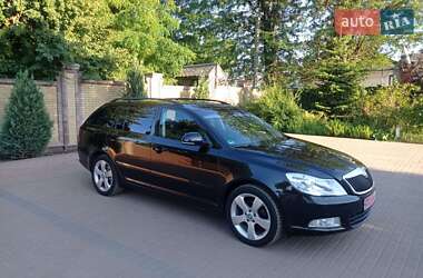 Универсал Skoda Octavia 2011 в 