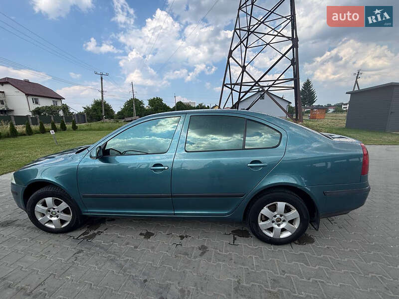Лифтбек Skoda Octavia 2008 в Львове