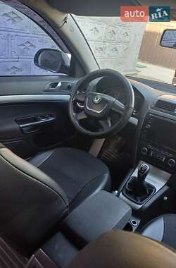 Лифтбек Skoda Octavia 2010 в 