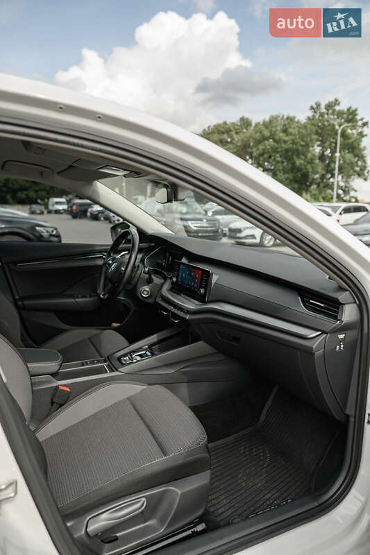Лифтбек Skoda Octavia 2021 в Львове