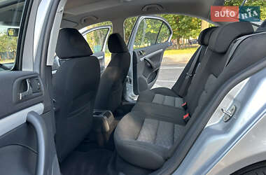 Лифтбек Skoda Octavia 2009 в 
