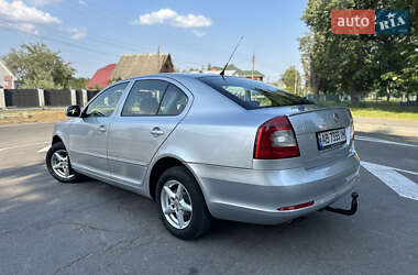 Лифтбек Skoda Octavia 2009 в 