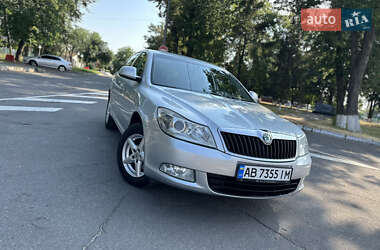 Лифтбек Skoda Octavia 2009 в 