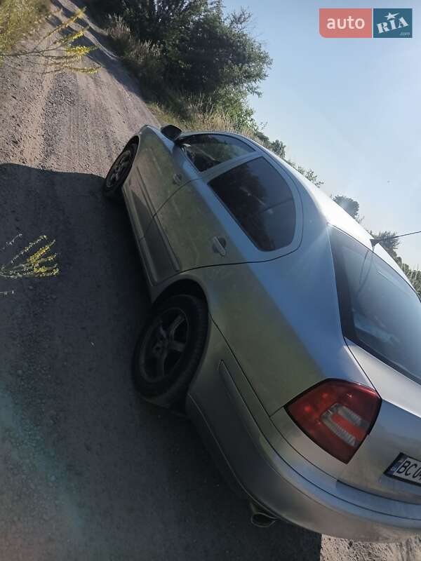 Лифтбек Skoda Octavia 2006 в Толстом
