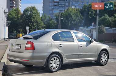 Лифтбек Skoda Octavia 2011 в 