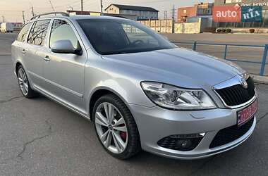 Универсал Skoda Octavia 2010 в 