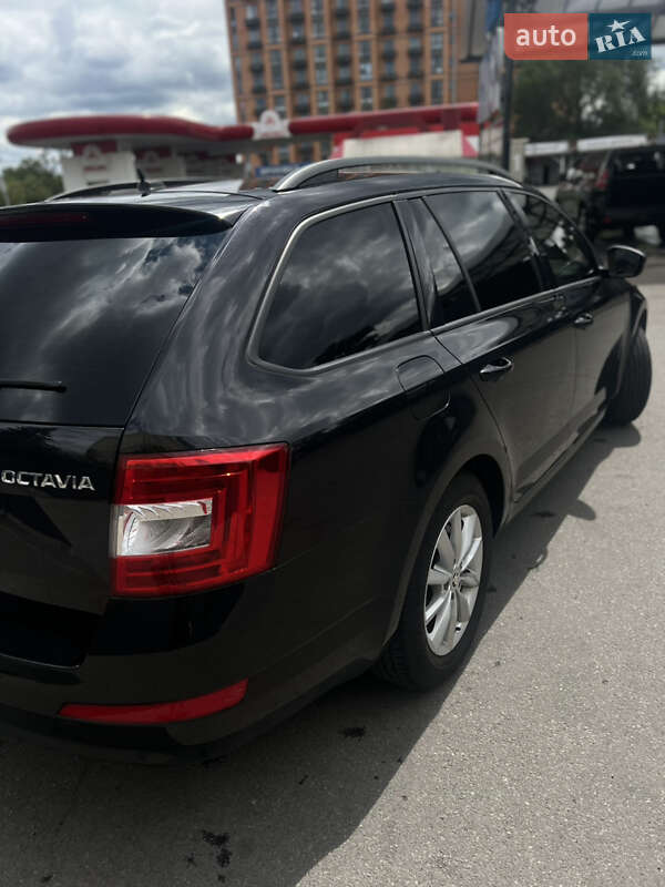 Універсал Skoda Octavia 2016 в Дніпрі