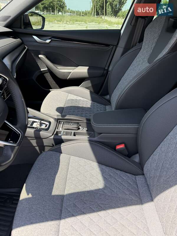 Лифтбек Skoda Octavia 2024 в Днепре