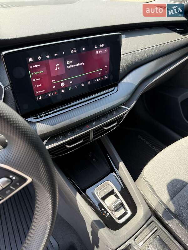 Лифтбек Skoda Octavia 2024 в Днепре
