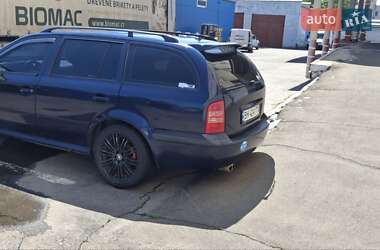 Универсал Skoda Octavia 2002 в 