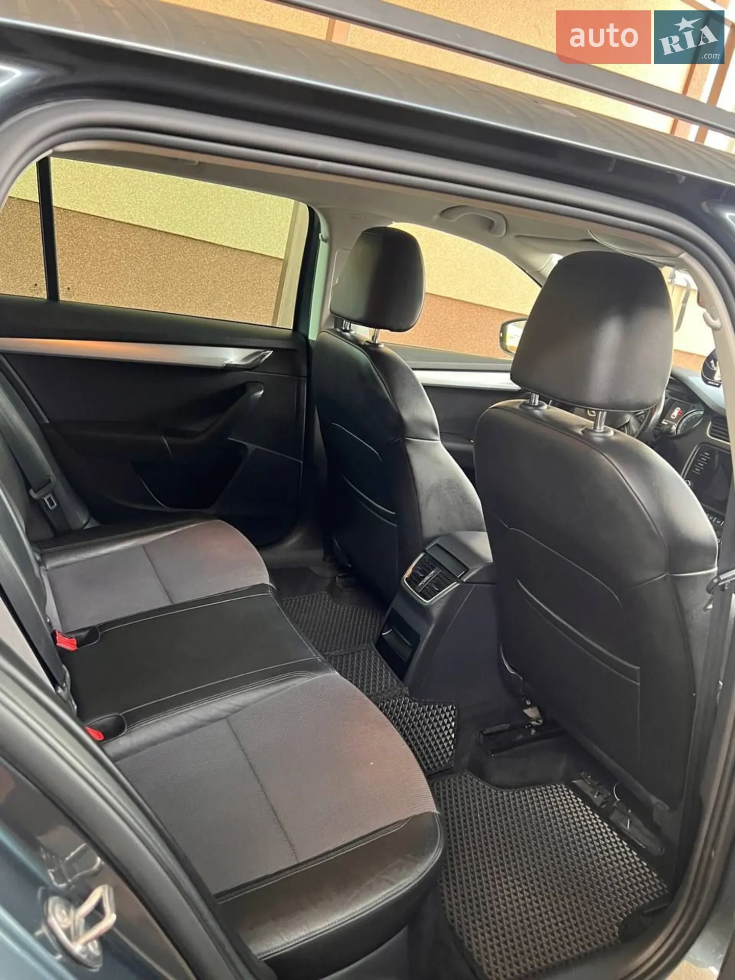 2017 Skoda Octavia - мініатюра 4