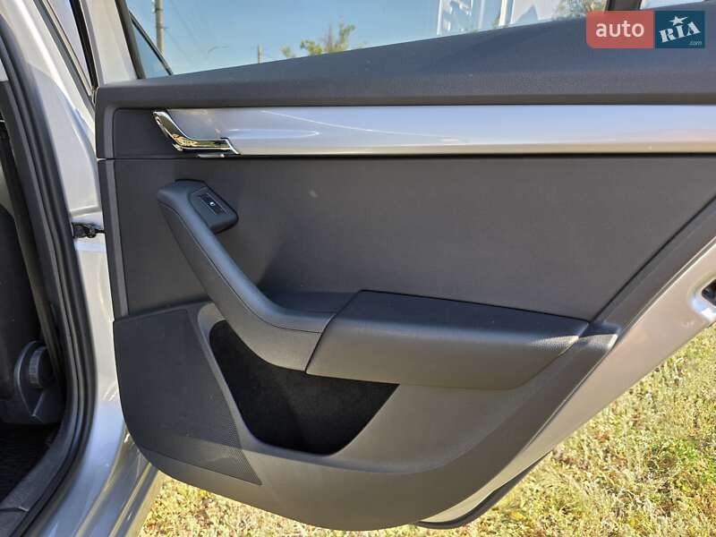 Лифтбек Skoda Octavia 2013 в Мерефа