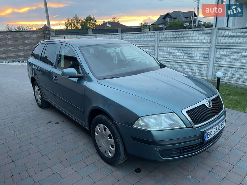 Универсал Skoda Octavia 2006 в Дубно