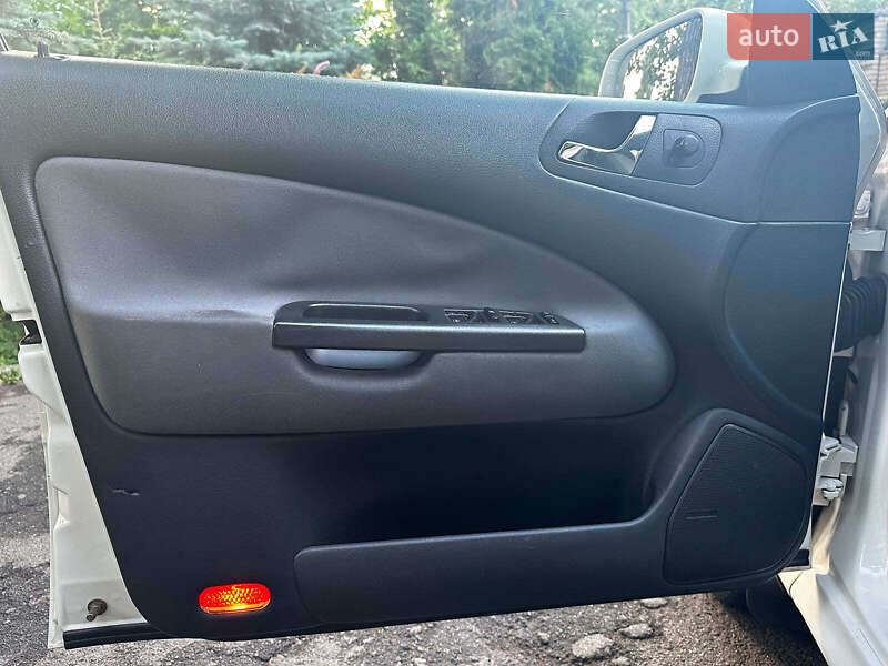 Лифтбек Skoda Octavia 2005 в Киеве