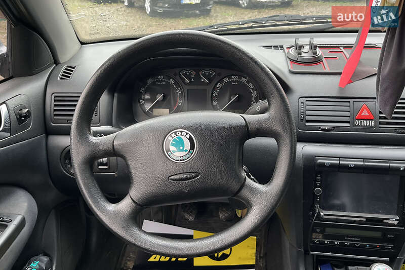 Универсал Skoda Octavia 2006 в Стрые