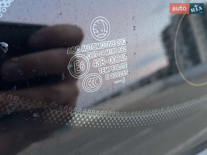 Універсал Skoda Octavia 2015 в Ужгороді