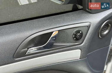 Универсал Skoda Octavia 2011 в 