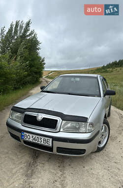 Лифтбек Skoda Octavia 2003 в Вишневце