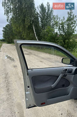 Лифтбек Skoda Octavia 2003 в 