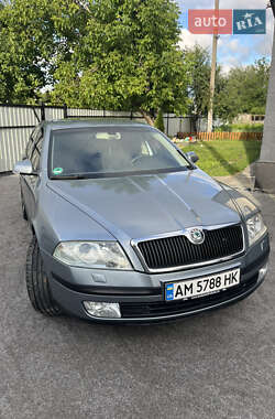 Лифтбек Skoda Octavia 2005 в Звягеле