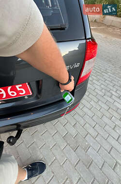 Универсал Skoda Octavia 2011 в 