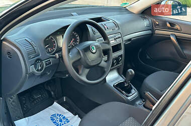 Универсал Skoda Octavia 2011 в 