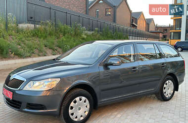 Универсал Skoda Octavia 2011 в 