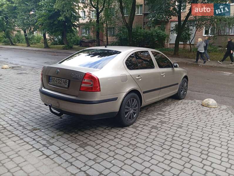 Лифтбек Skoda Octavia 2004 в Ивано-Франковске