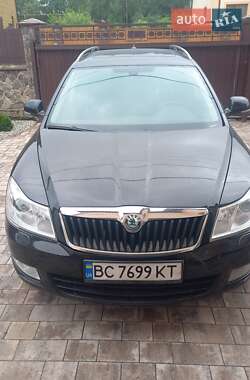 Универсал Skoda Octavia 2010 в 