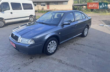 Лифтбек Skoda Octavia 2005 в Луцке