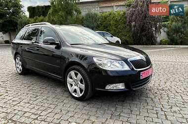 Универсал Skoda Octavia 2012 в Стрые