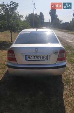 Лифтбек Skoda Octavia 2006 в 
