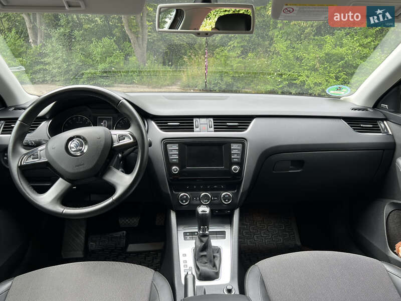 Универсал Skoda Octavia 2014 в Луцке