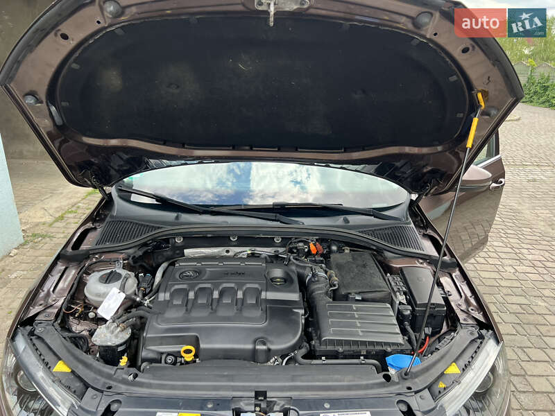 Универсал Skoda Octavia 2014 в Луцке