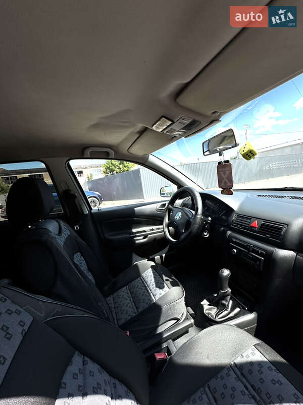 Ліфтбек Skoda Octavia 2007 в Кам'янці