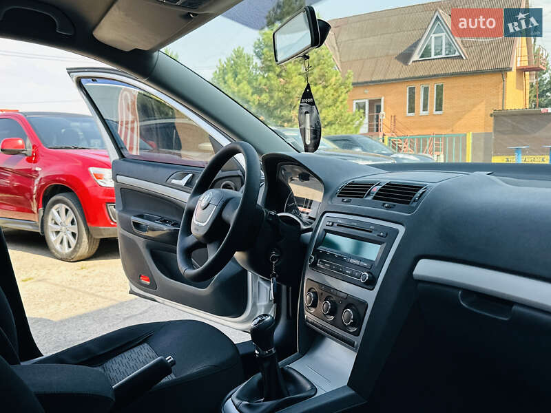 Лифтбек Skoda Octavia 2012 в Харькове