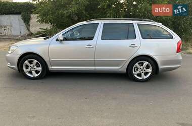 Универсал Skoda Octavia 2012 в 