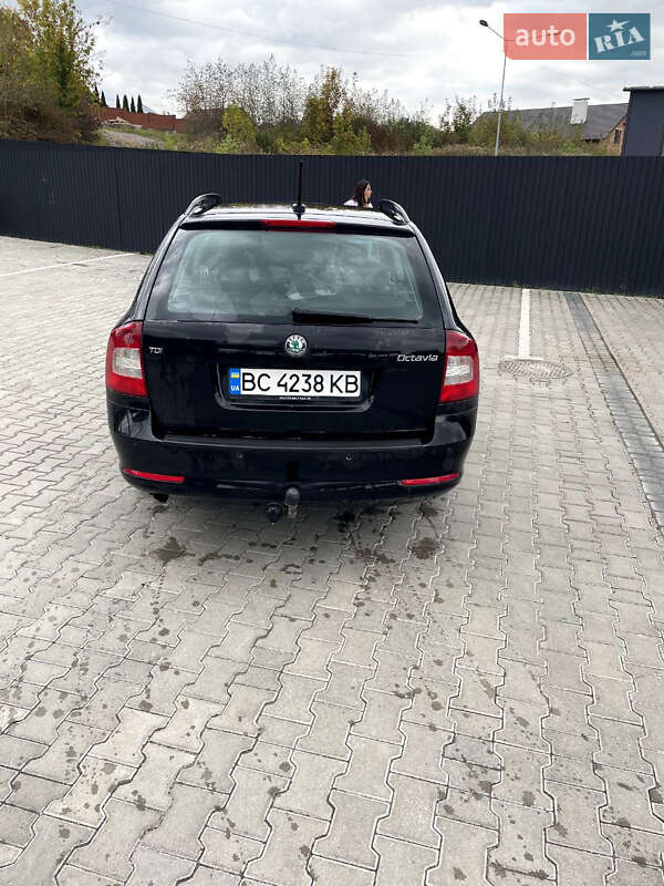 Универсал Skoda Octavia 2011 в Львове