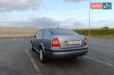 Ліфтбек Skoda Octavia 2004 в Львові
