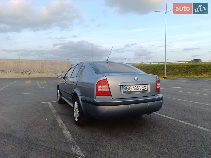 Skoda Octavia 2004