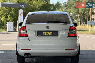 Лифтбек Skoda Octavia 2012 в 