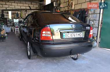 Ліфтбек Skoda Octavia 2006 в Белзі