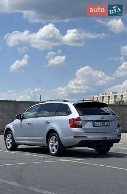 Универсал Skoda Octavia 2014 в 