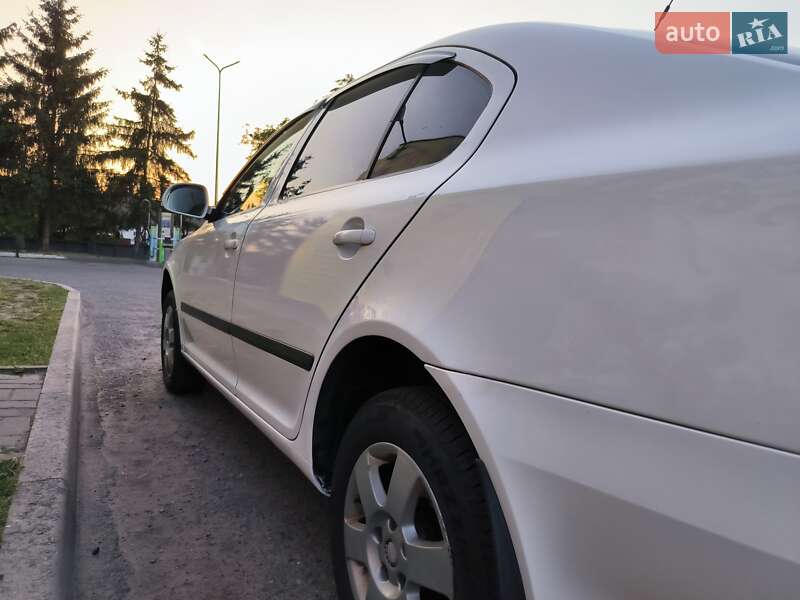Лифтбек Skoda Octavia 2011 в Лубнах