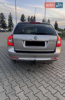 Универсал Skoda Octavia 2010 в 