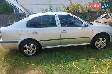 Лифтбек Skoda Octavia 2001 в Киеве