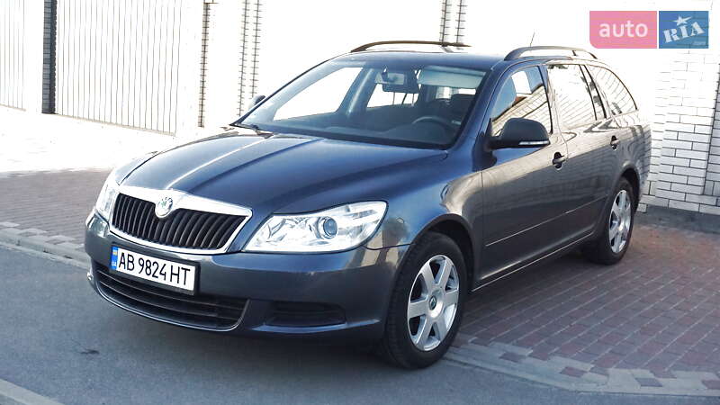 Универсал Skoda Octavia 2010 в 