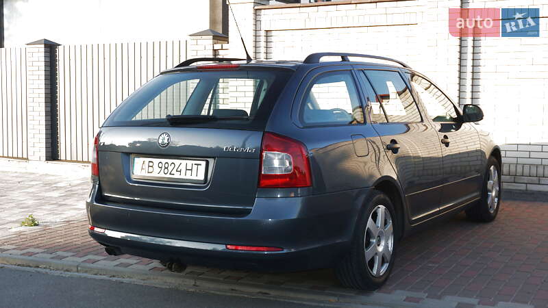 Универсал Skoda Octavia 2010 в Виннице